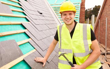 find trusted Quinbury End roofers in Northamptonshire